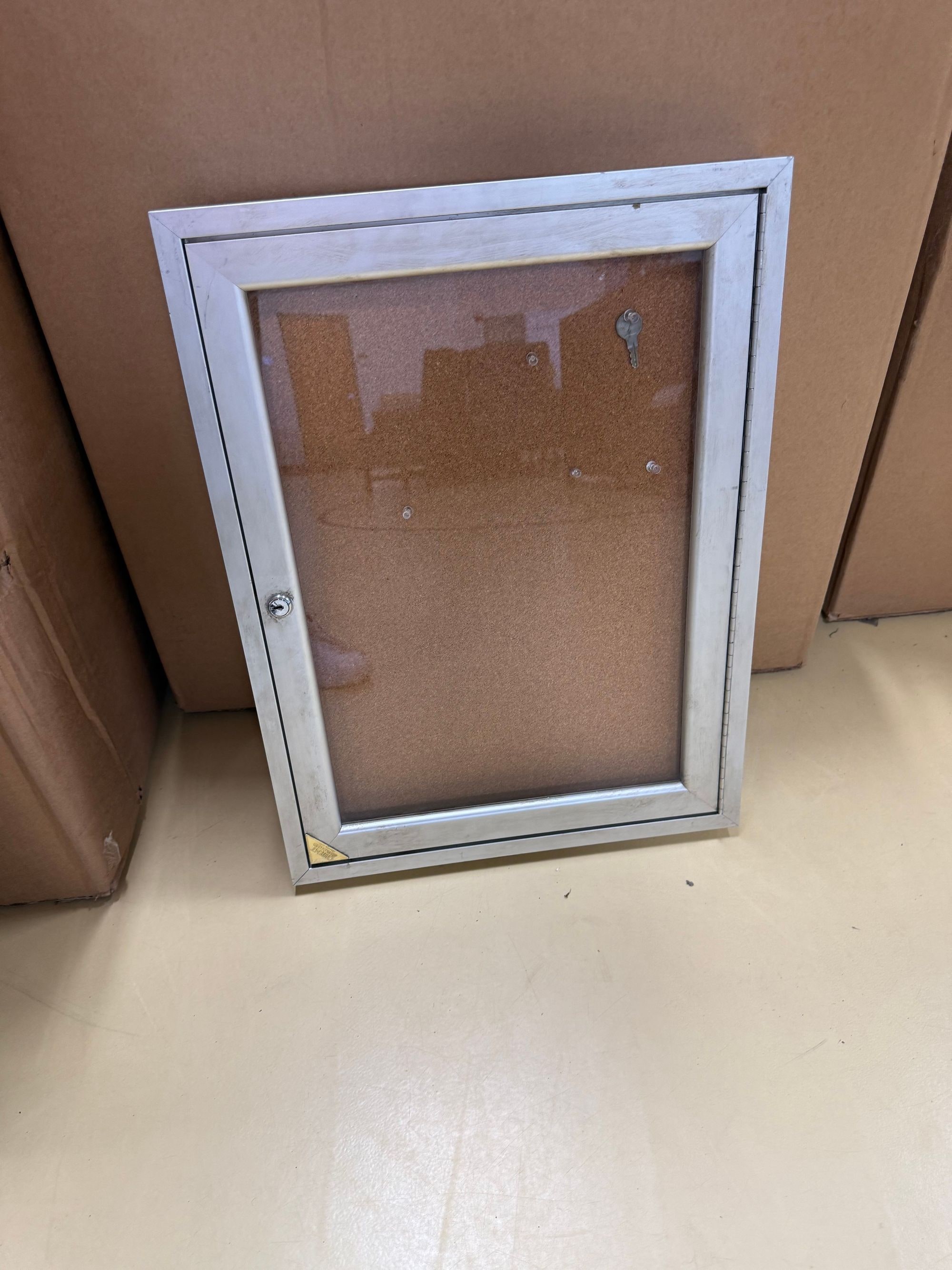 Lockable Cork Bulletin Board with Aluminum Frame